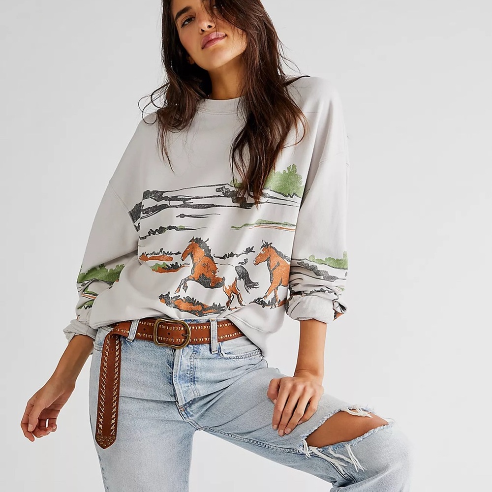 Free People Gray Graphic 3/4 Sleeve Sweatshirt
